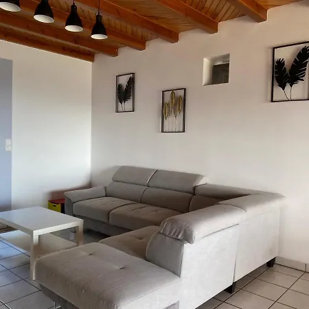 Grande Maison Recente Avec Vue Holiday home