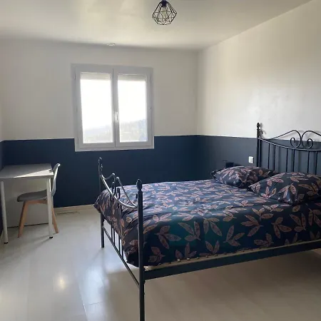 Grande Maison Recente Avec Vue *